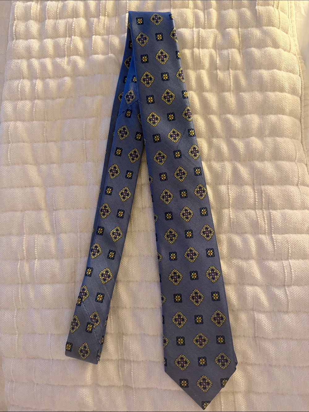 The Tie Bar Blue Medallion Men's Tie